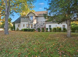 3590 Habitat Trl, Pinckney, MI 48169