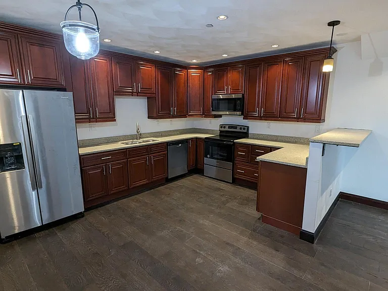 Large eat in kitchen