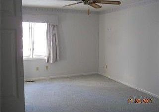 3rd image of 1126 Summergreen Ln