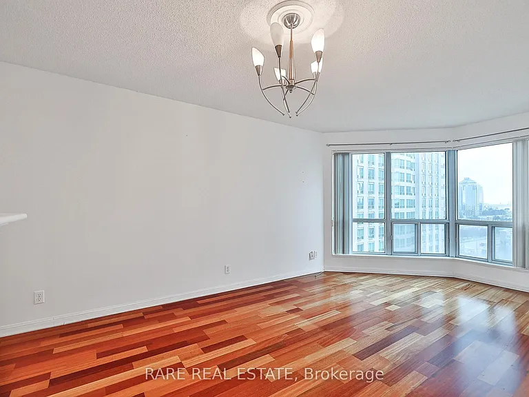 11 Lee Centre Dr #1016 — Photo 2