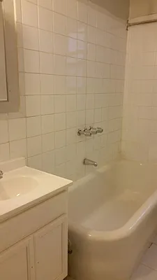 Rented by Lang Realty LLC | media 10