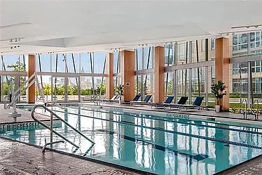 Rented by R New York