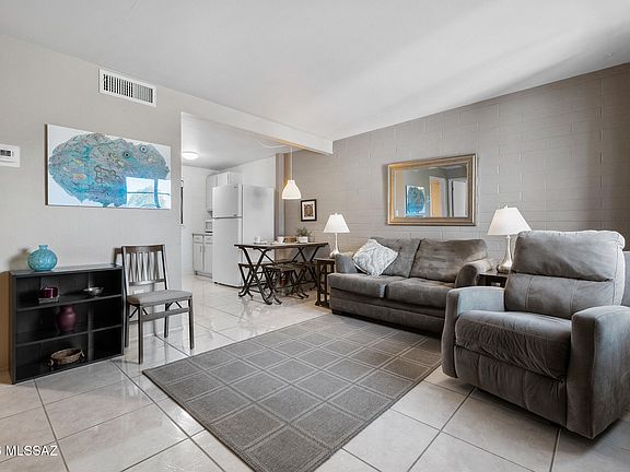 4th image of 261 S Paseo Tierra APT D