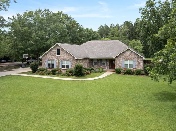 20 Eastwood Estates Rd, Petal, MS 39465