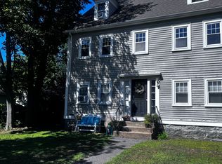 142 Hale St #3, Beverly, MA 01915