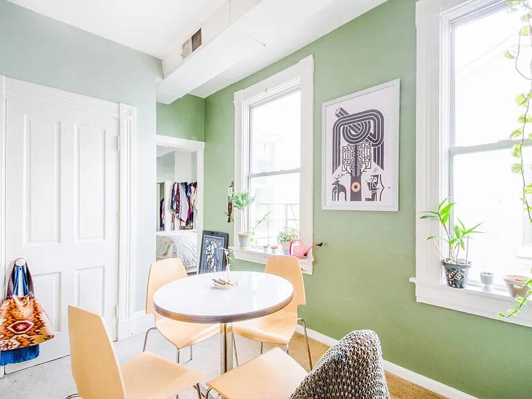 545 Milton St #4 — Photo 9