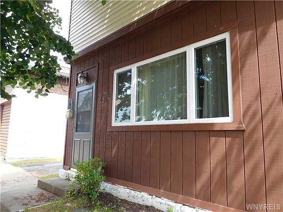 2nd image of 37 Dirkson Ave