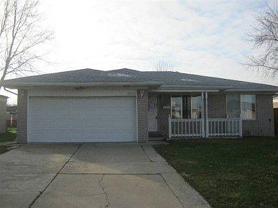 1st image of 3050 Fox Hill Dr