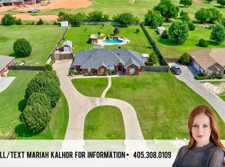 2309 NE 18th St, Moore, OK 73160