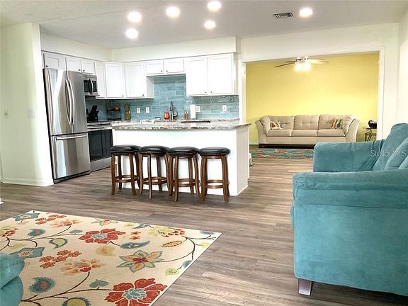 4th image of 10068 Panama Ct