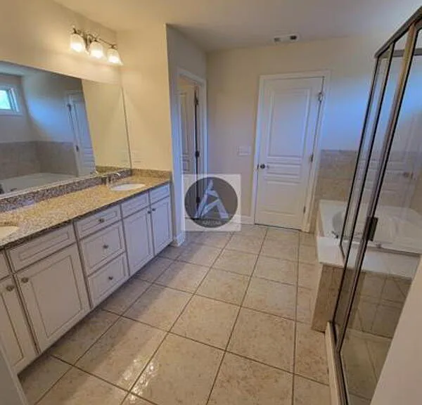 1008 Applegate Dr — Photo 21