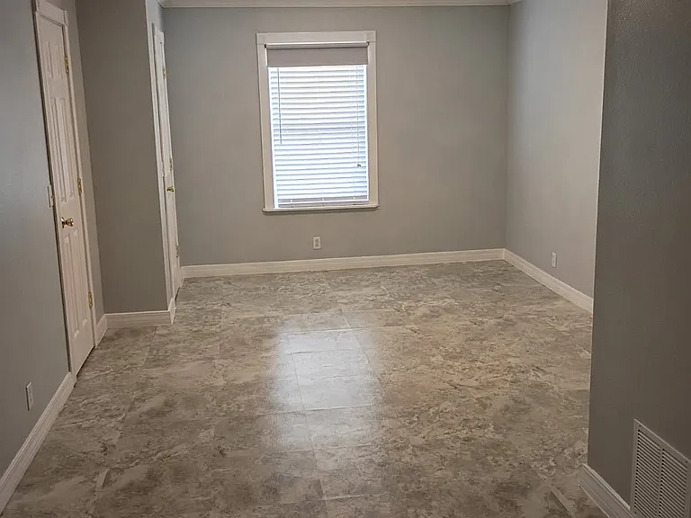256 S Stone Bridge Rd — Photo 12