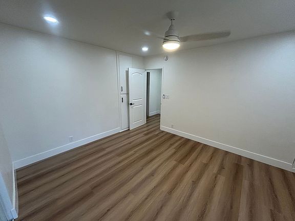 2nd image of 8206 Romaine St #8208-1