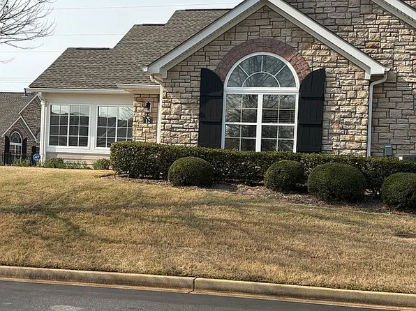 12 Fudora Cir, Simpsonville, SC 29681