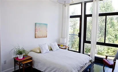 Rented by (Legacy) Elegran