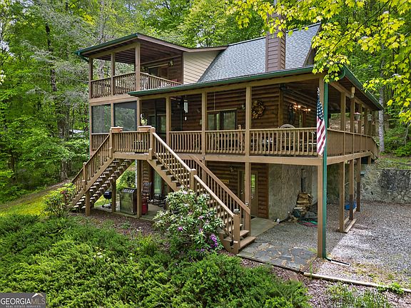 3rd image of 481 Johns Ridge Rd