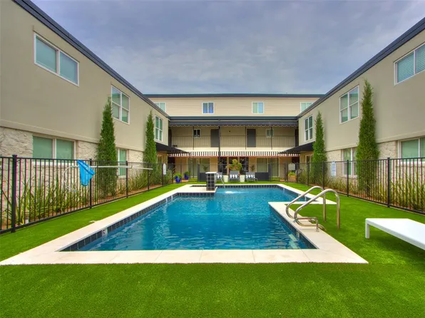 1110 Sherwood Ln APT 211, Nichols Hills, OK 73116