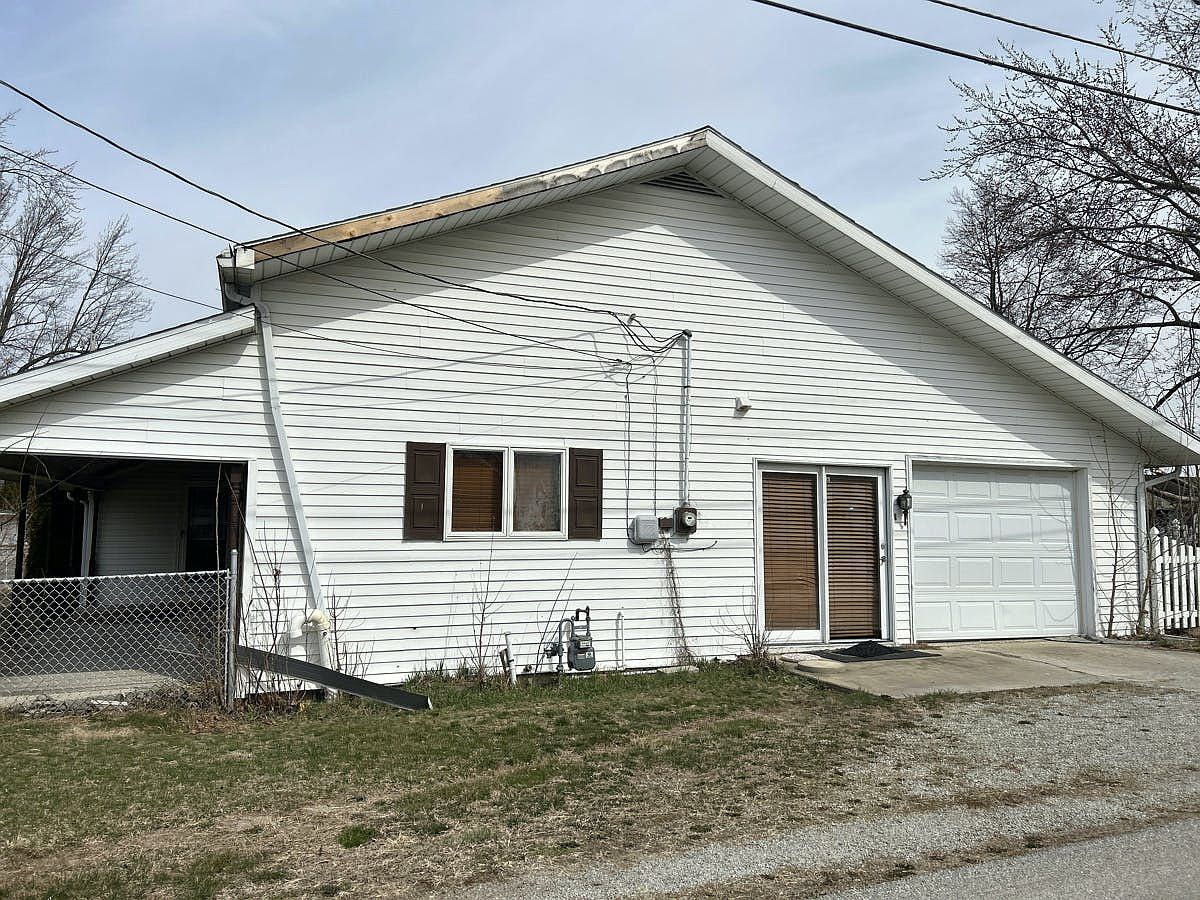 410 W Dixie Dr, Silver Lake, IN 46982 Zillow