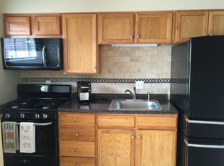 516 Mariedale Dr APT 5, Saint Louis, MO 63122