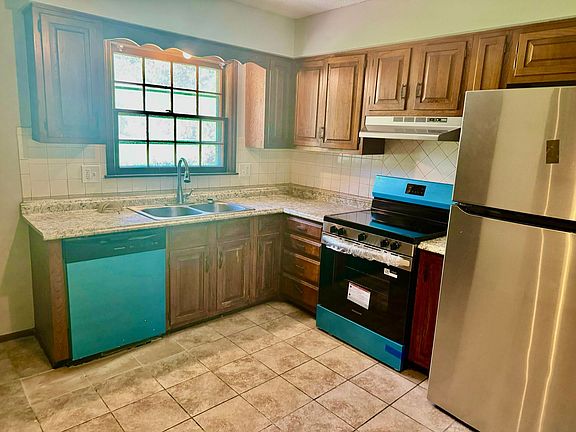 5th image of 5404-5406 Ditzler Ave