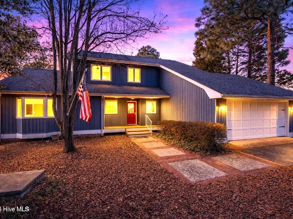 144 Overlook Drive, West End, NC 27376