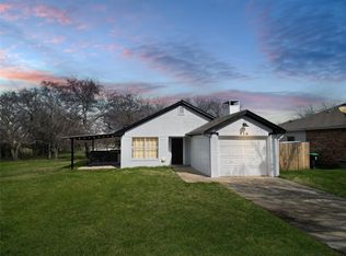 416 Scott Ln, Pilot Point, TX 76258