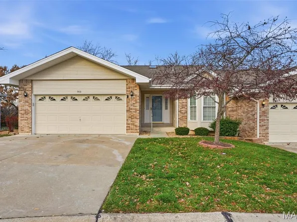 903 Palmer Ct #3, Lake Saint Louis, MO 63367