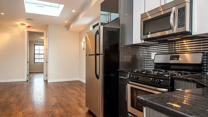 Rented by Nooklyn NYC LLC | media 35