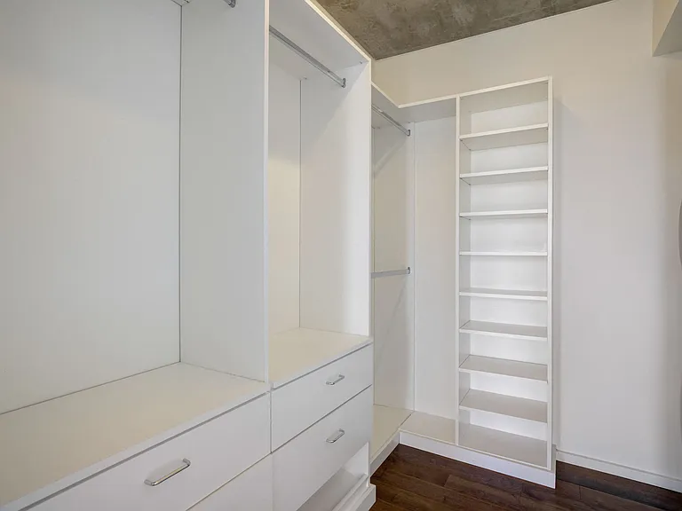 AKA West Hollywood Apartment Residences — Photo 17