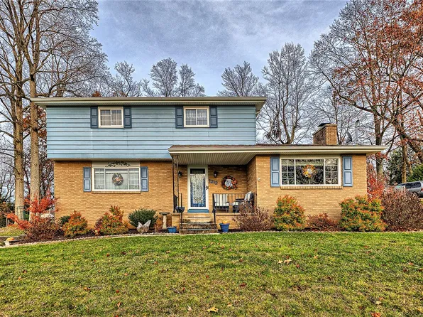 1212 Mountain View Dr, Greensburg, PA 15601