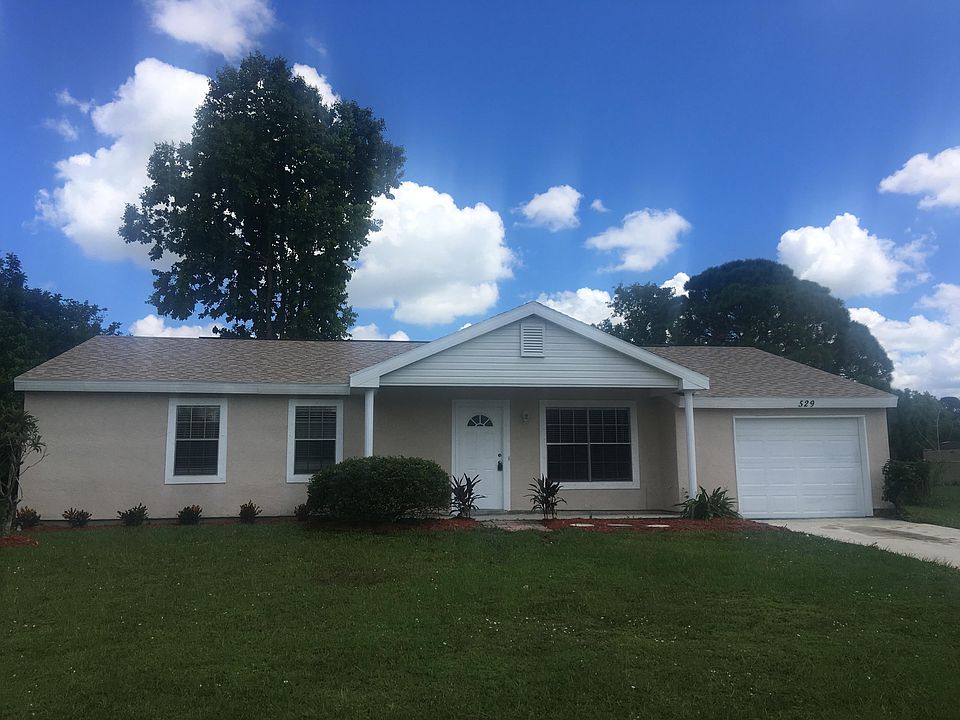 1st image of 529 SW Belmont Cir