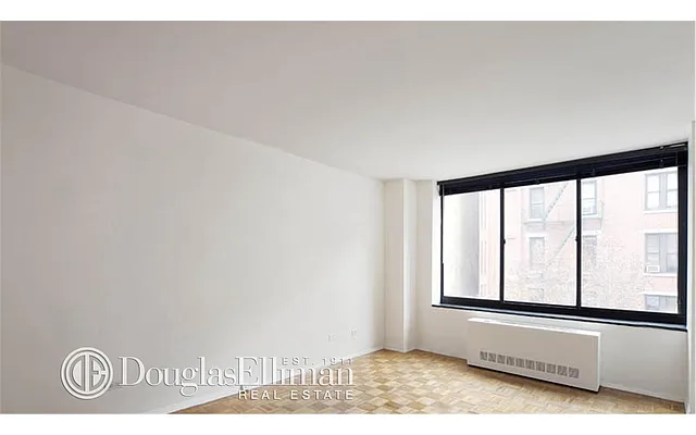 Rented by Douglas Elliman | media 10