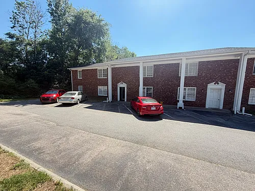 2202 S Main St Photo 1