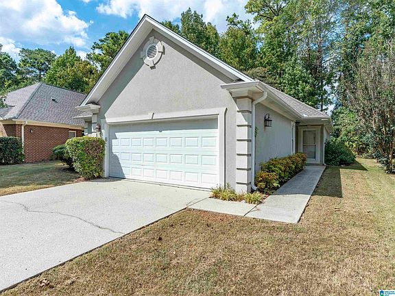 3rd image of 930 Greystone Highlands Cir