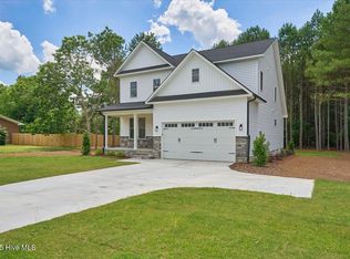 145 Union Church Rd, Vass, NC 28394