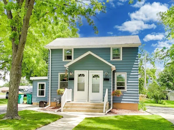1207 Vine STREET #1209, Union Grove, WI 53182
