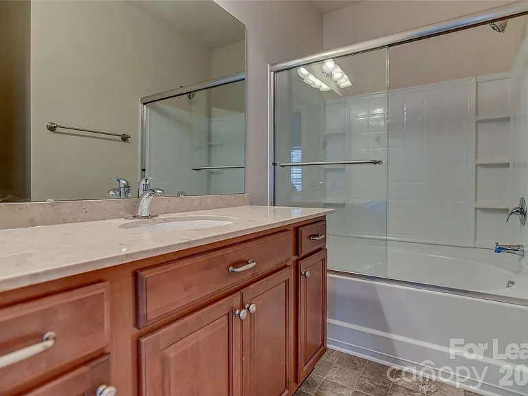 11177 Cedar Walk Ln — Photo 16