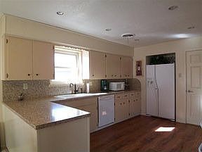 5th image of 705 County Road 128