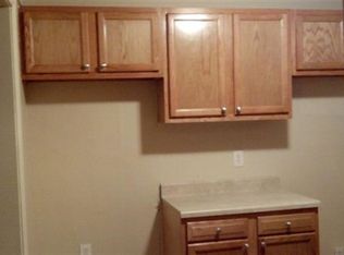 27005 Shiawassee Rd, Southfield, MI 48033