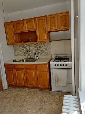 Rented by AS Management | media 13