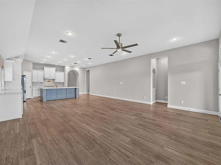 4333 Arbor Crest Ln — Photo 9