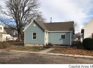 924 N 12th St, Springfield, IL 62702