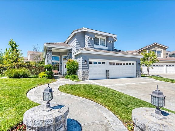 2nd image of 23626 Sunderland Ct