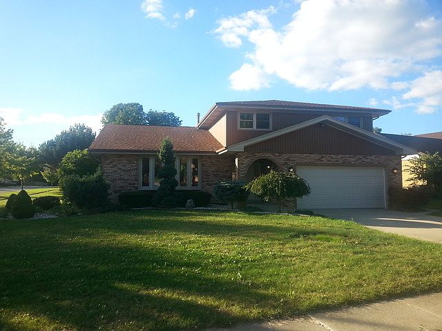 1st image of 15650 Badger Ln