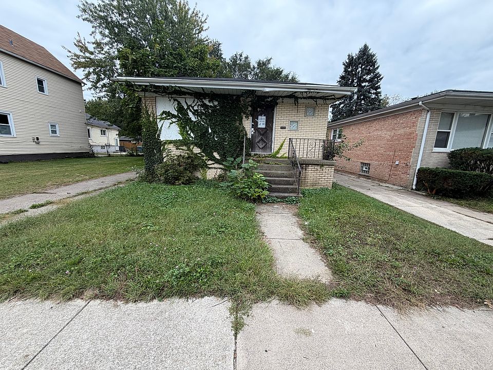 1st image of 319 154th Pl