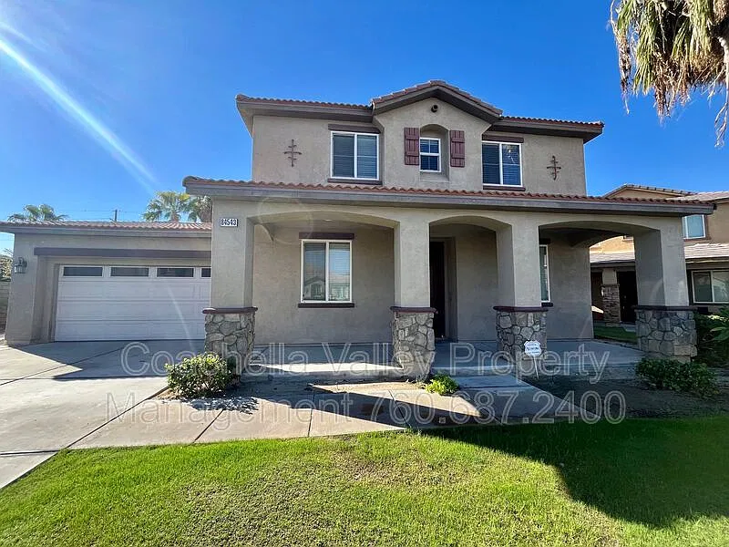 4 bed, 3.0 bath, 2697 sqft, $2,995 — Photo 3