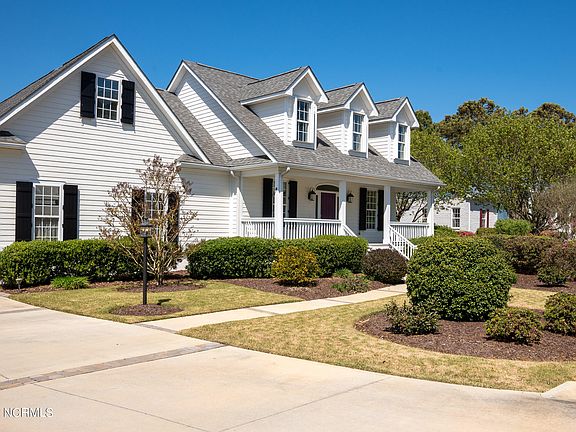 3rd image of 2970 Trailwood Drive SE