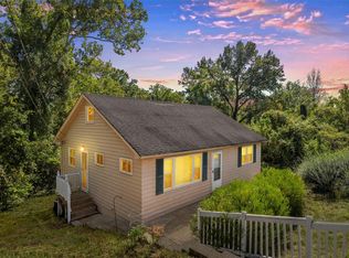 7794 Becker Rd, Saint Louis, MO 63129