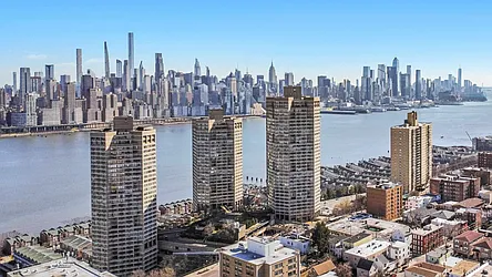 7000 Blvd East, #39F