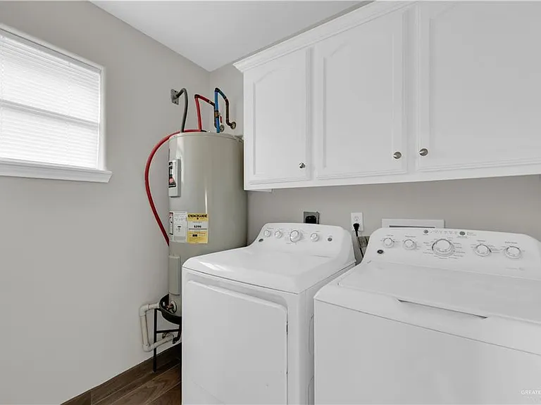 2111 W Western Dr #2 — Photo 10